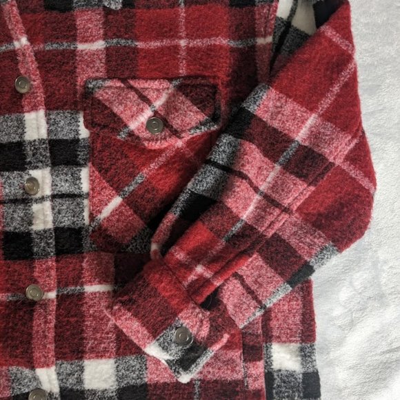 Dex Red Plaid Shacket - Picture 4 of 11